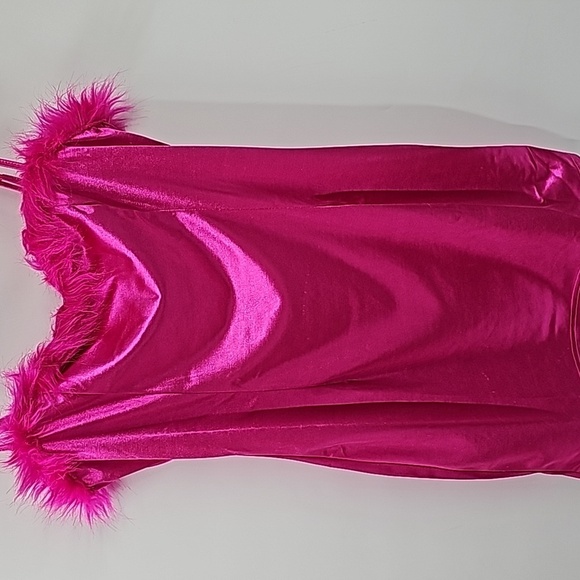 Y2K Barbiecore Pink Sweetheart Bust Faux Fur Trim Mini Bodycon Sexy Party Dress - Picture 11 of 15